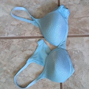 WARNER’S Baby Blue Back to Smooth Wire-Free Lift Bra Sz 36A NEW
